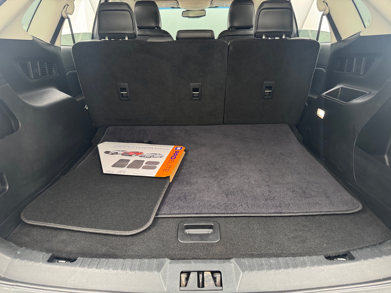 Thumbnail: 2020 Ford Edge - 6