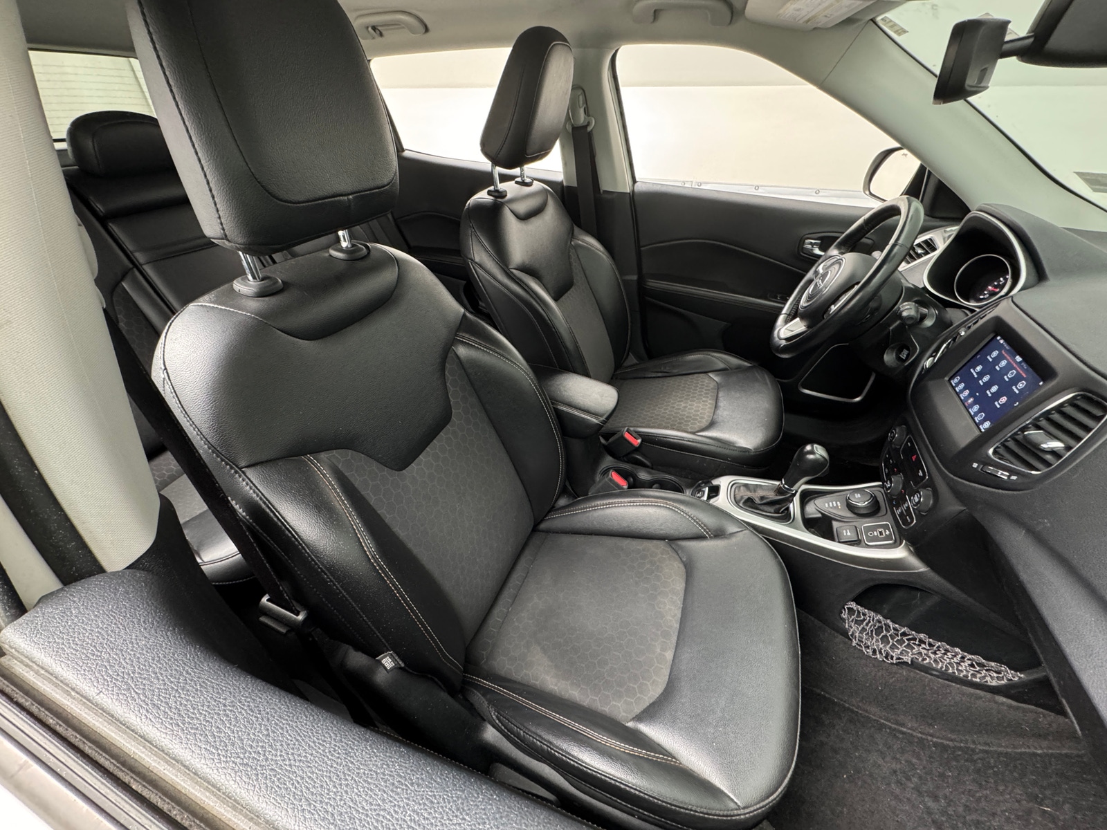 Thumbnail: 2019 Jeep Compass - 2