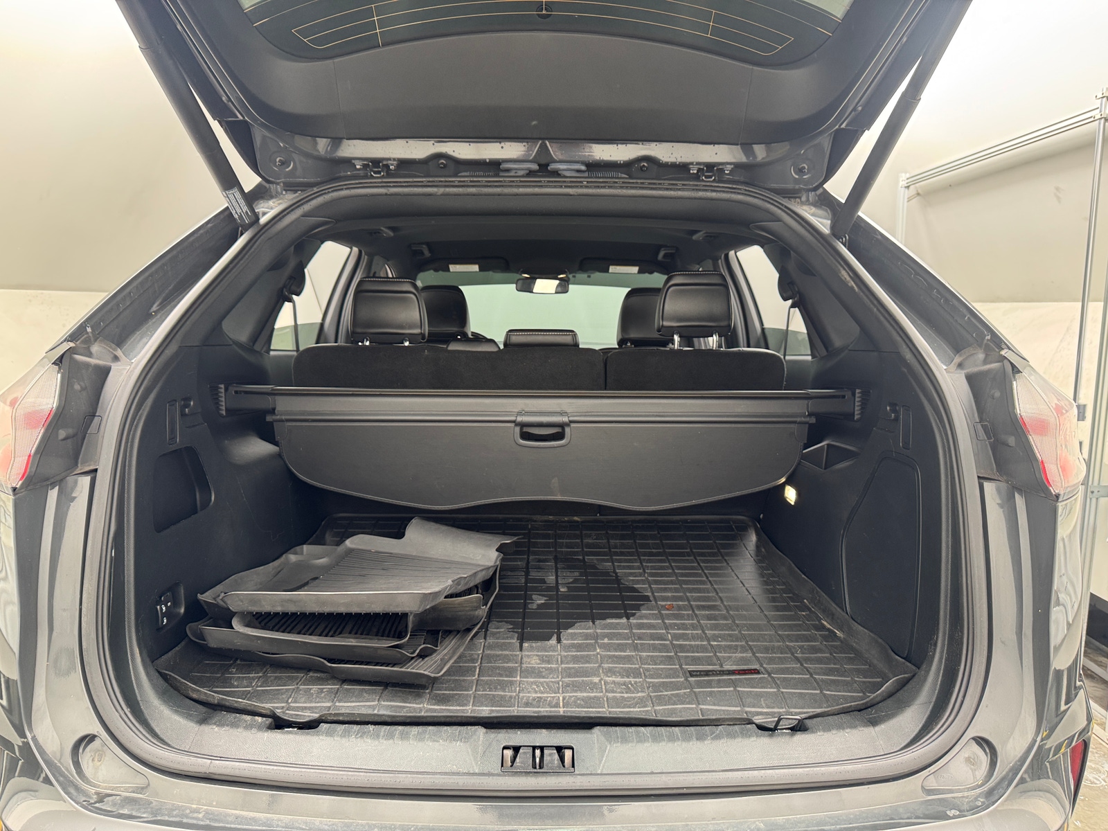 Thumbnail: 2021 Ford Edge - 6