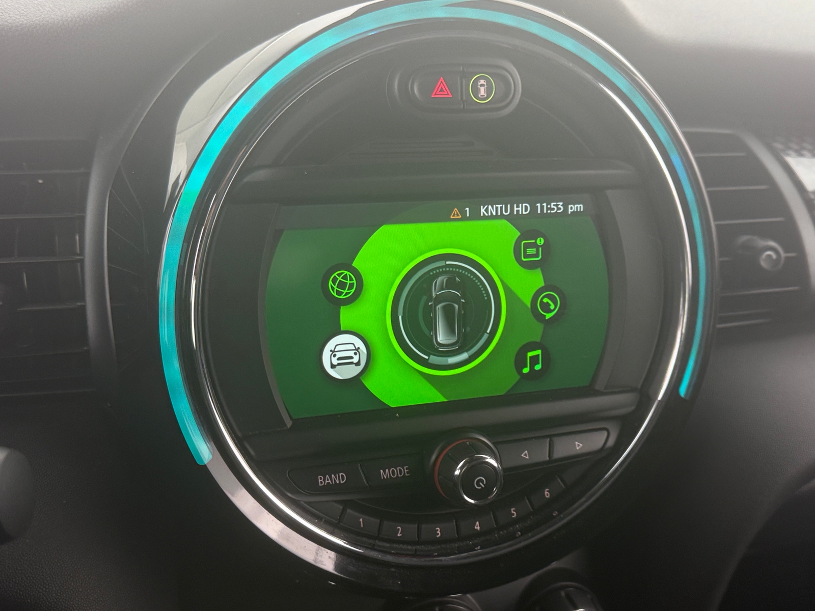 Thumbnail: 2019 MINI Cooper Hardtop - 3