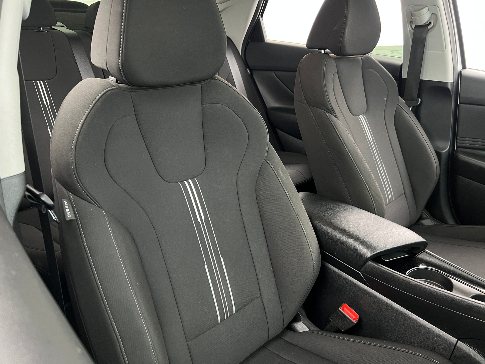 Thumbnail: 2024 Hyundai Elantra - 2