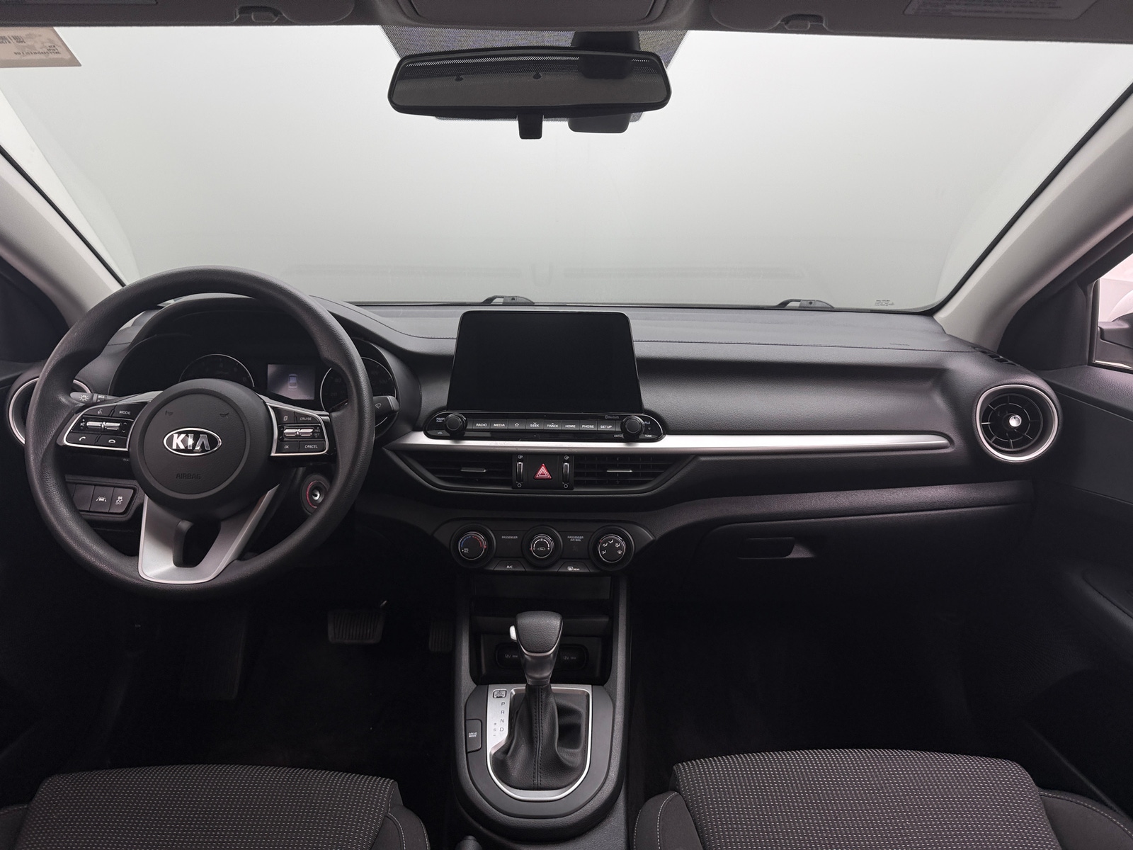 Thumbnail: 2020 Kia Forte - 3