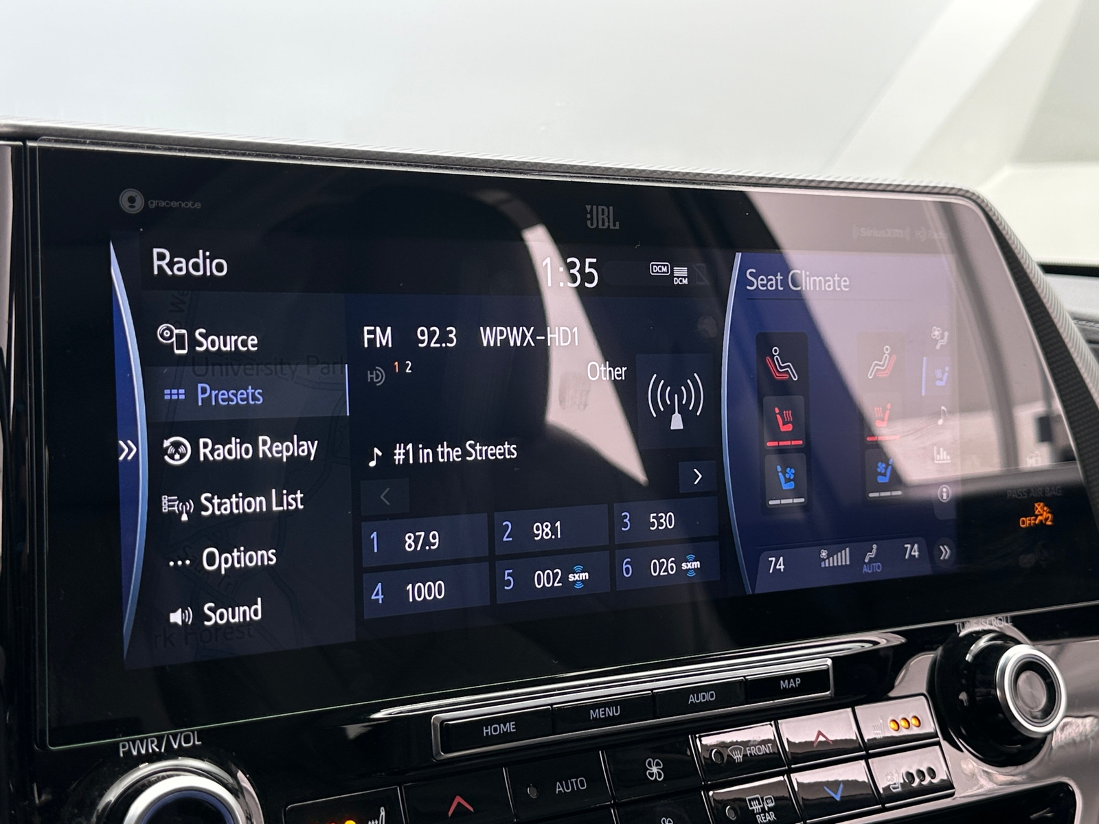 Thumbnail: 2021 Toyota Highlander - 3