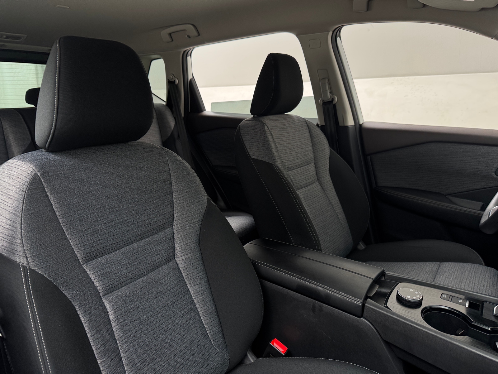 Thumbnail: 2023 Nissan Rogue - 2