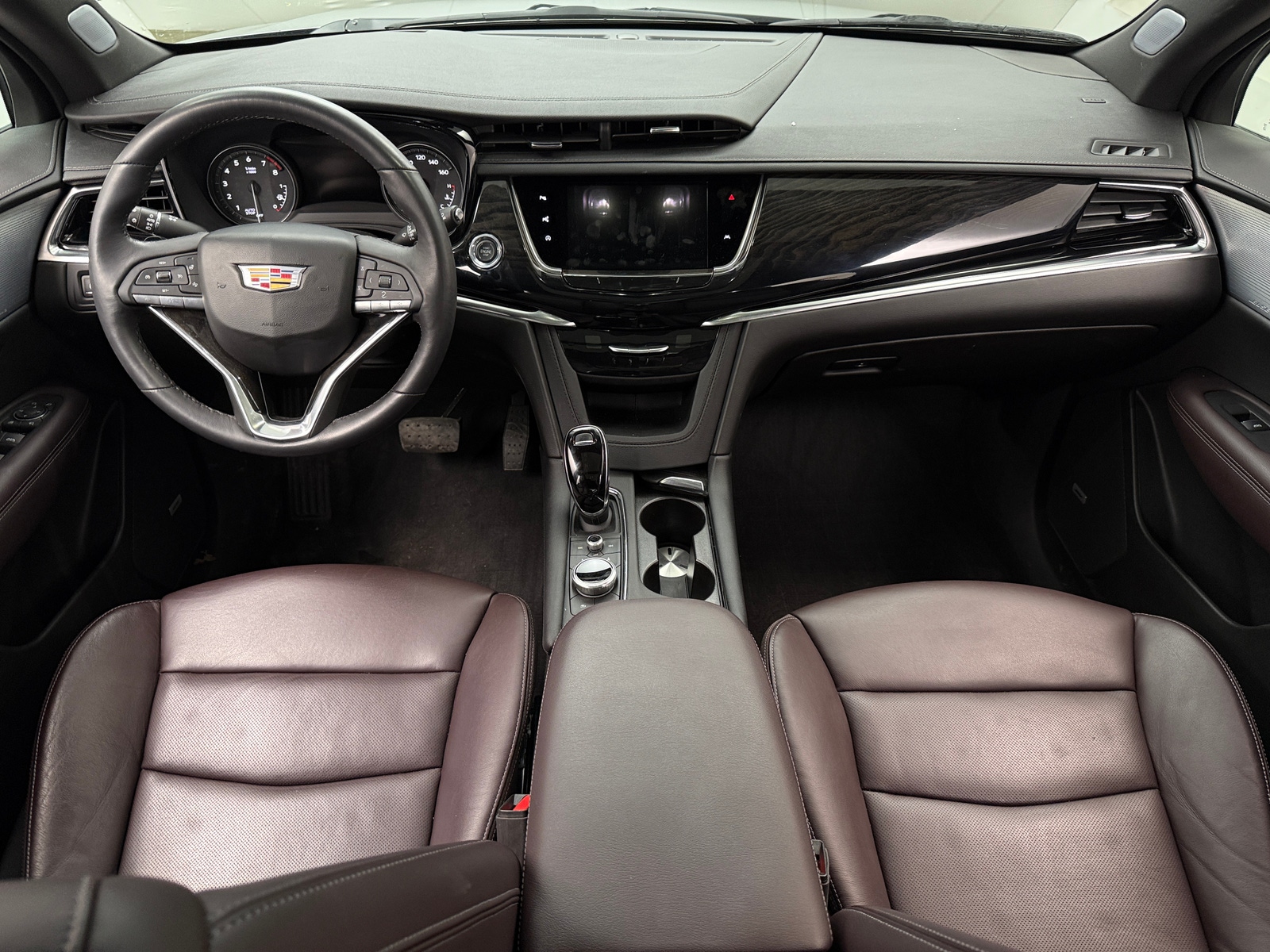 Thumbnail: 2024 Cadillac XT6 - 2