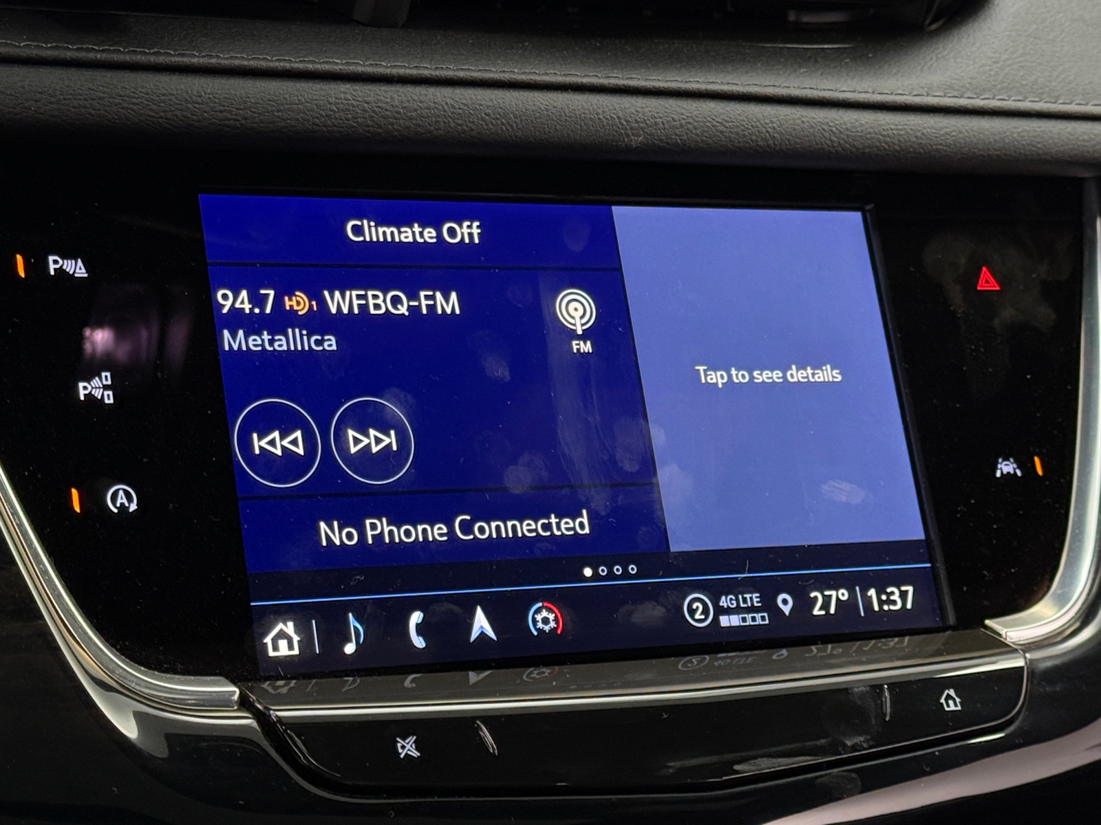 Thumbnail: 2024 Cadillac XT6 - 3