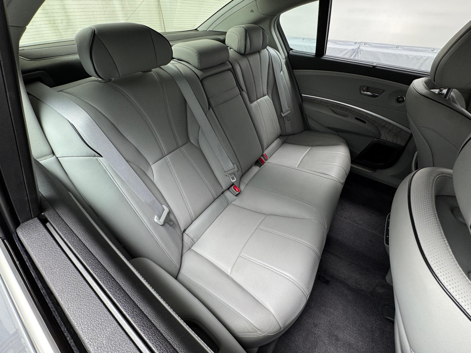 Thumbnail: 2018 Acura RLX - 5