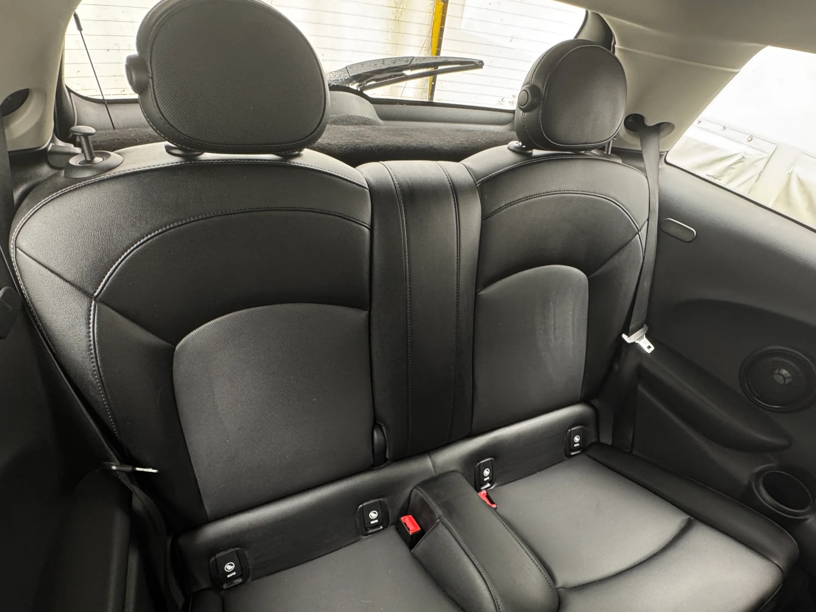 Thumbnail: 2017 MINI Cooper Hardtop - 5