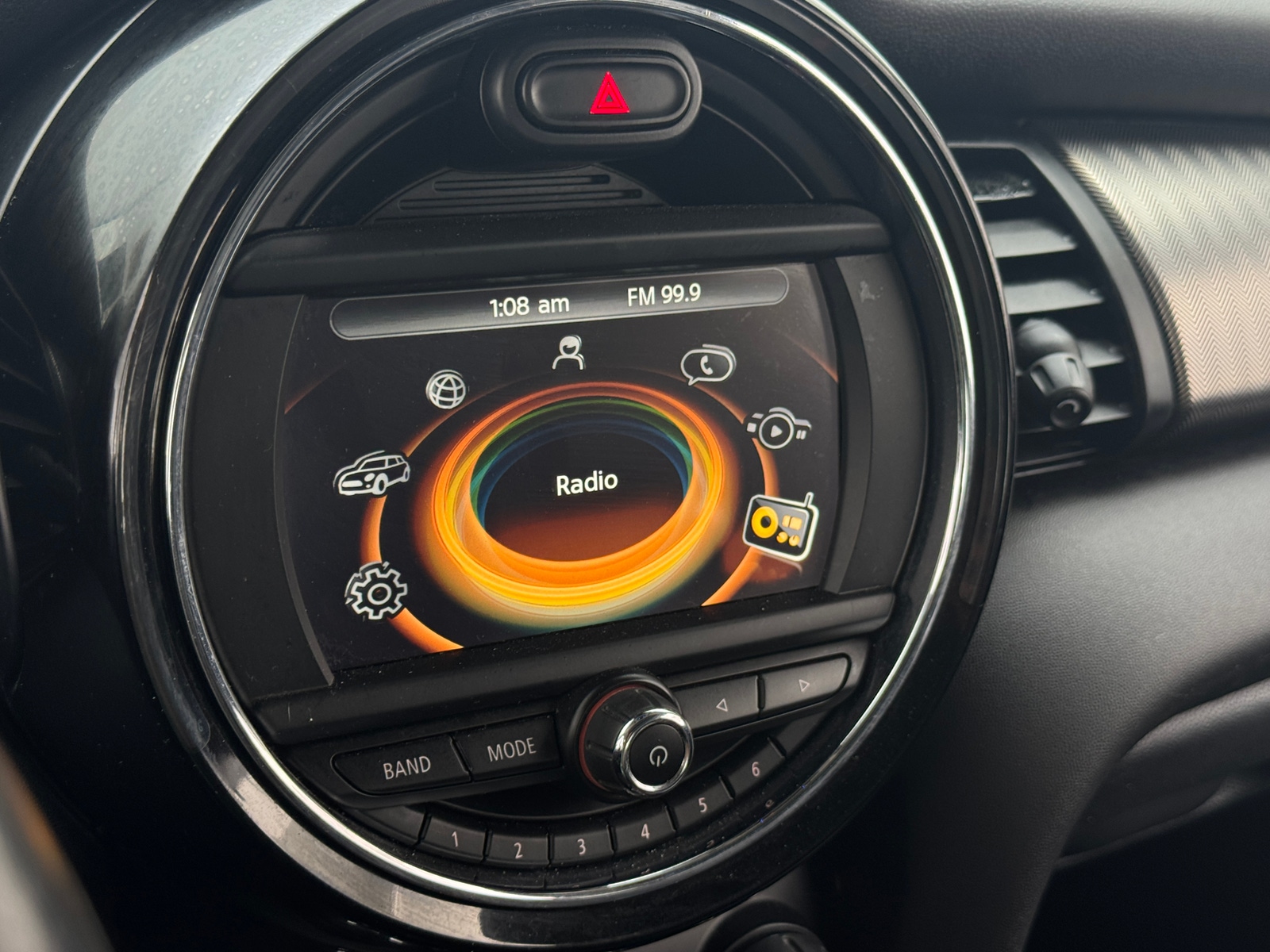 Thumbnail: 2017 MINI Cooper Hardtop - 3