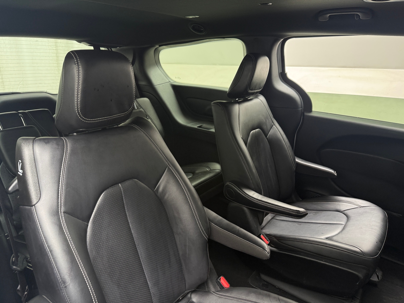 Thumbnail: 2024 Chrysler Pacifica - 5