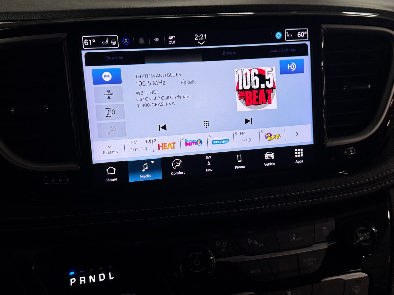 Thumbnail: 2024 Chrysler Pacifica - 3