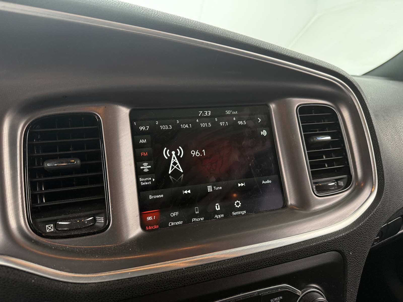 Thumbnail: 2022 Dodge Charger - 4