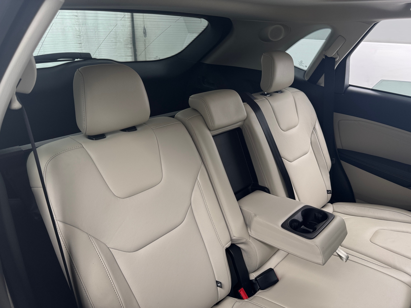 Thumbnail: 2019 Ford Edge - 5