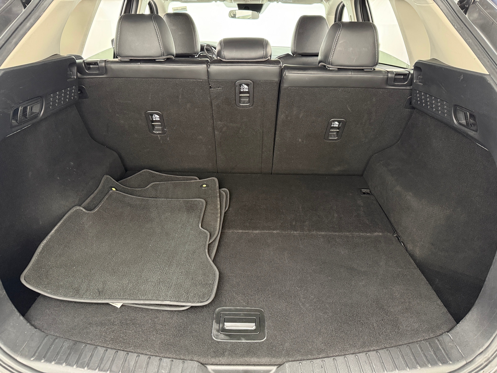 Thumbnail: 2025 Mazda CX-5 - 6