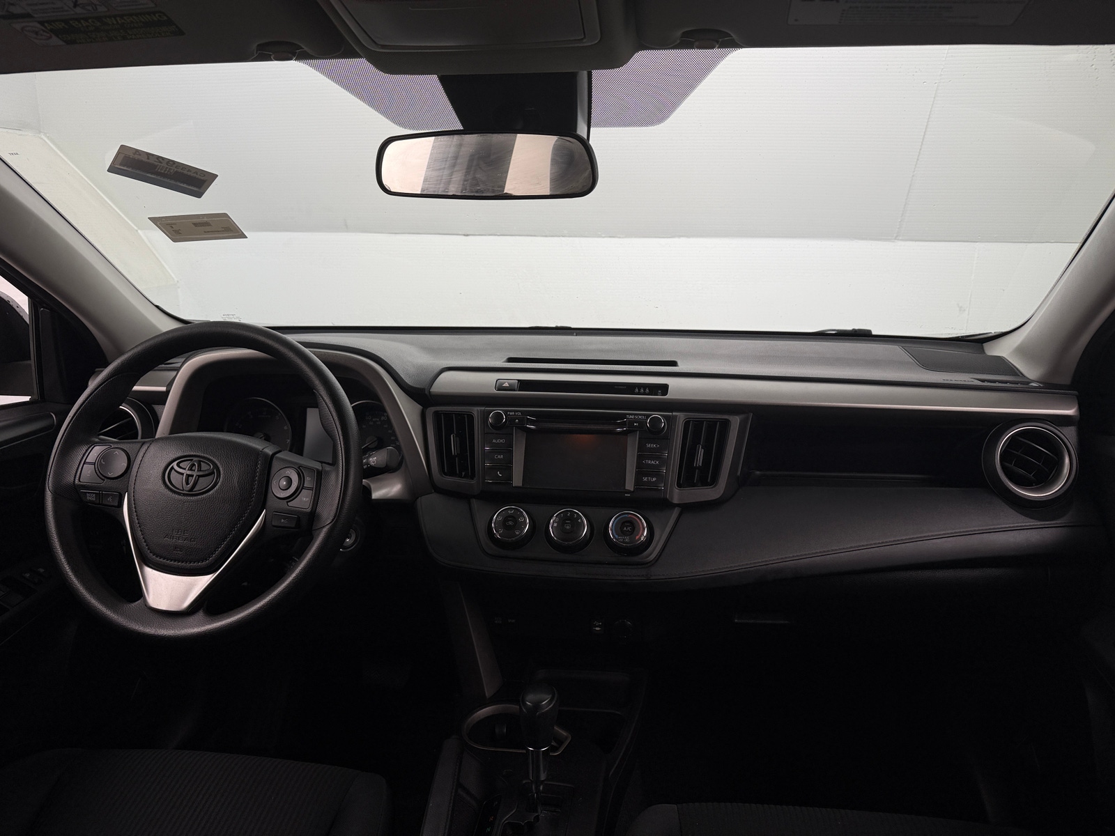 Thumbnail: 2017 Toyota RAV4 - 3