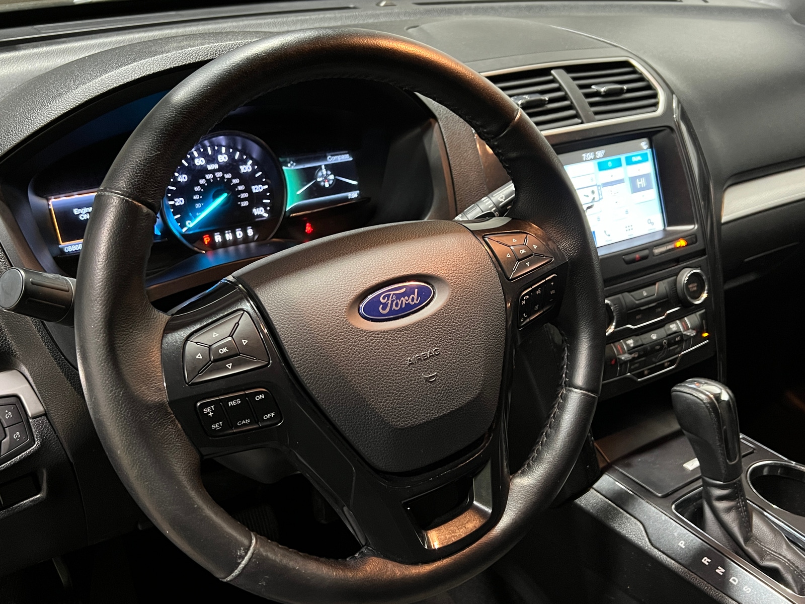 Thumbnail: 2017 Ford Explorer - 4