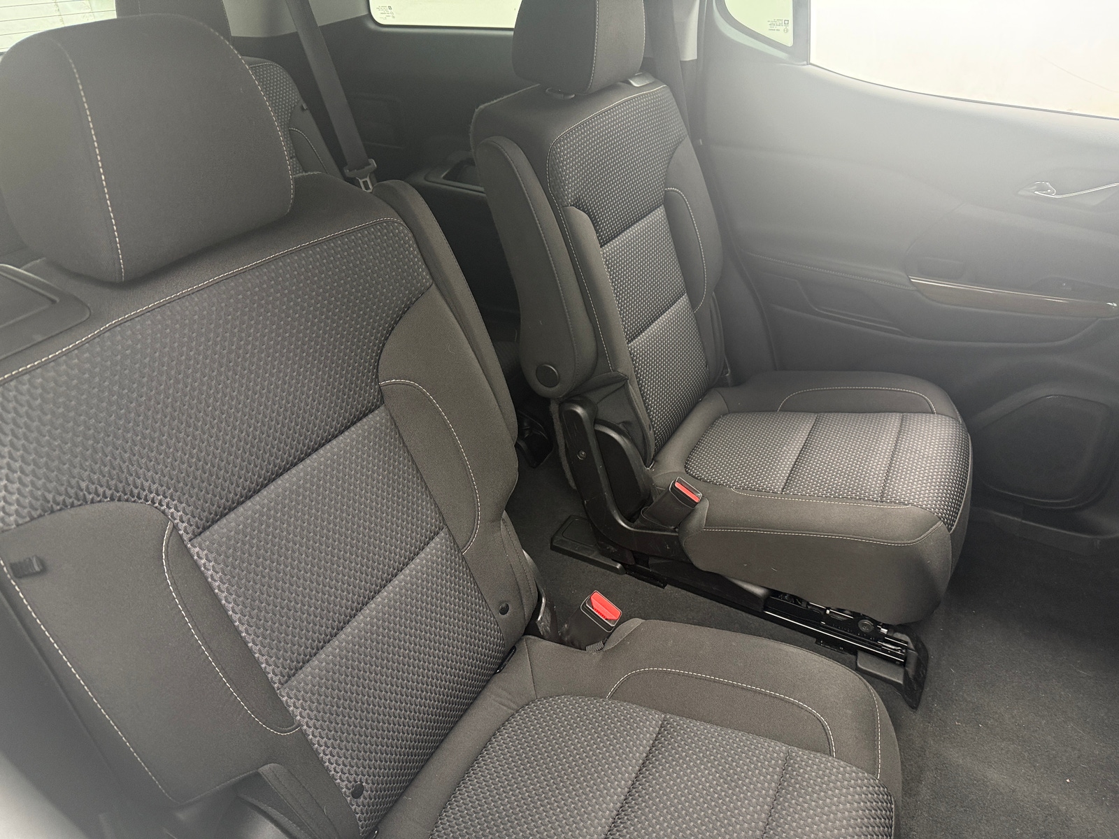 Thumbnail: 2023 GMC Acadia - 6