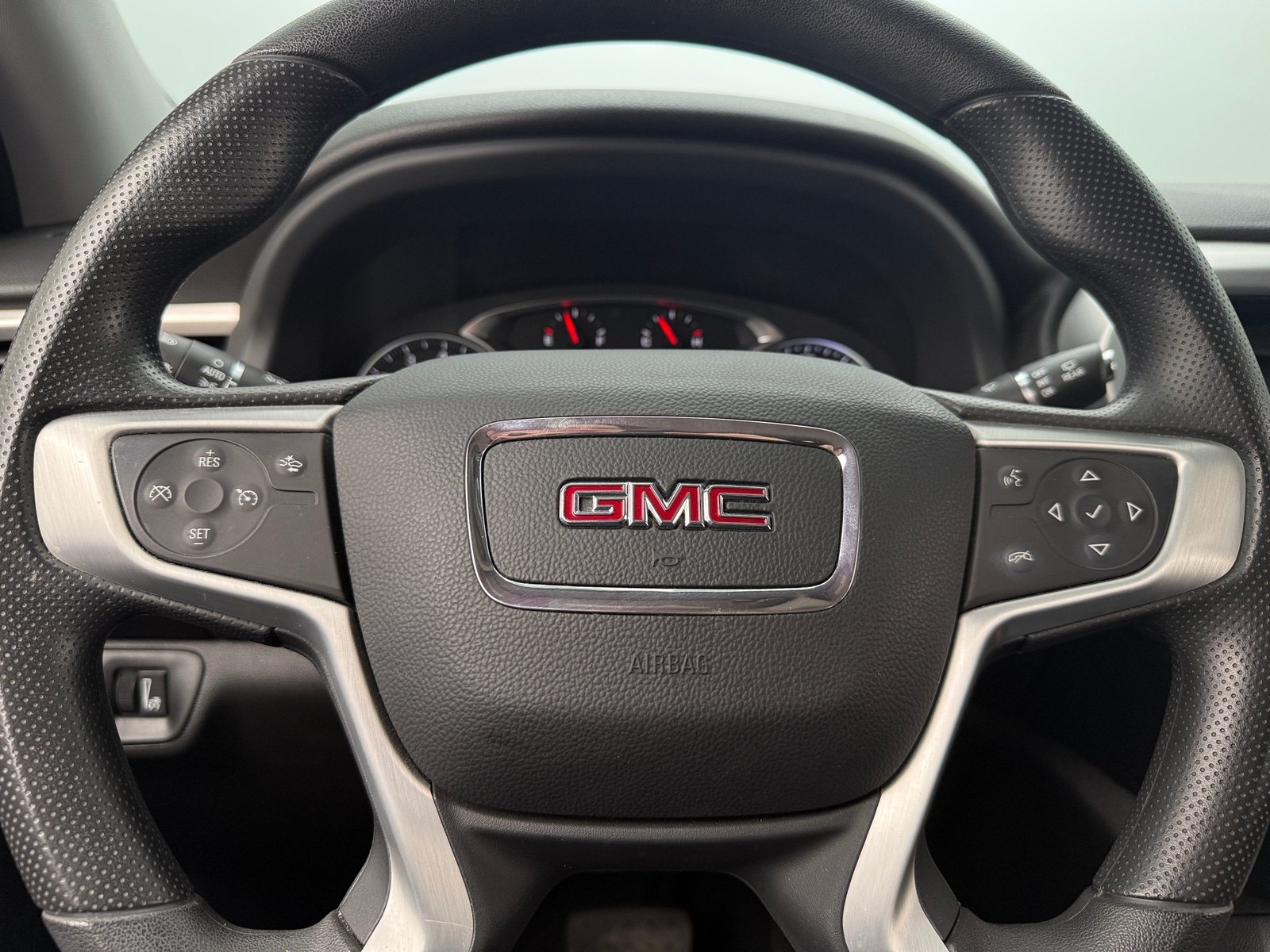 Thumbnail: 2023 GMC Acadia - 5