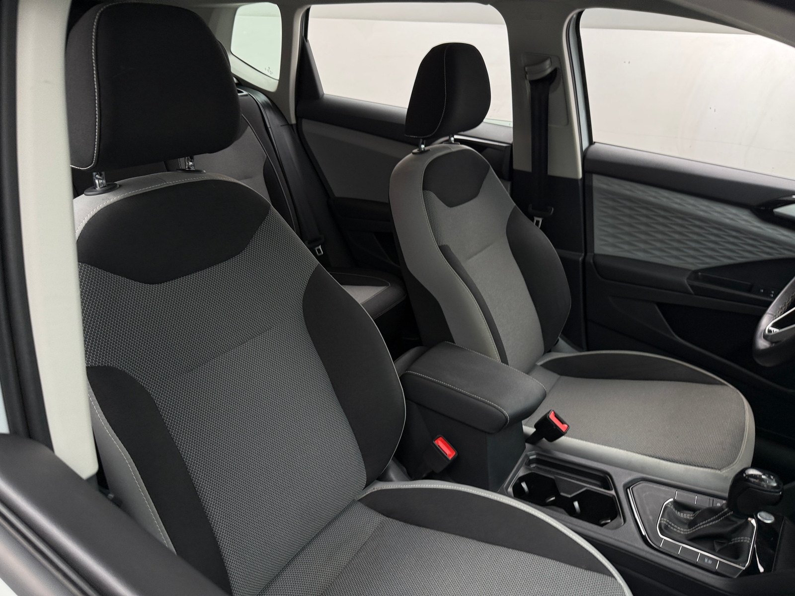 Thumbnail: 2023 Volkswagen Taos - 2