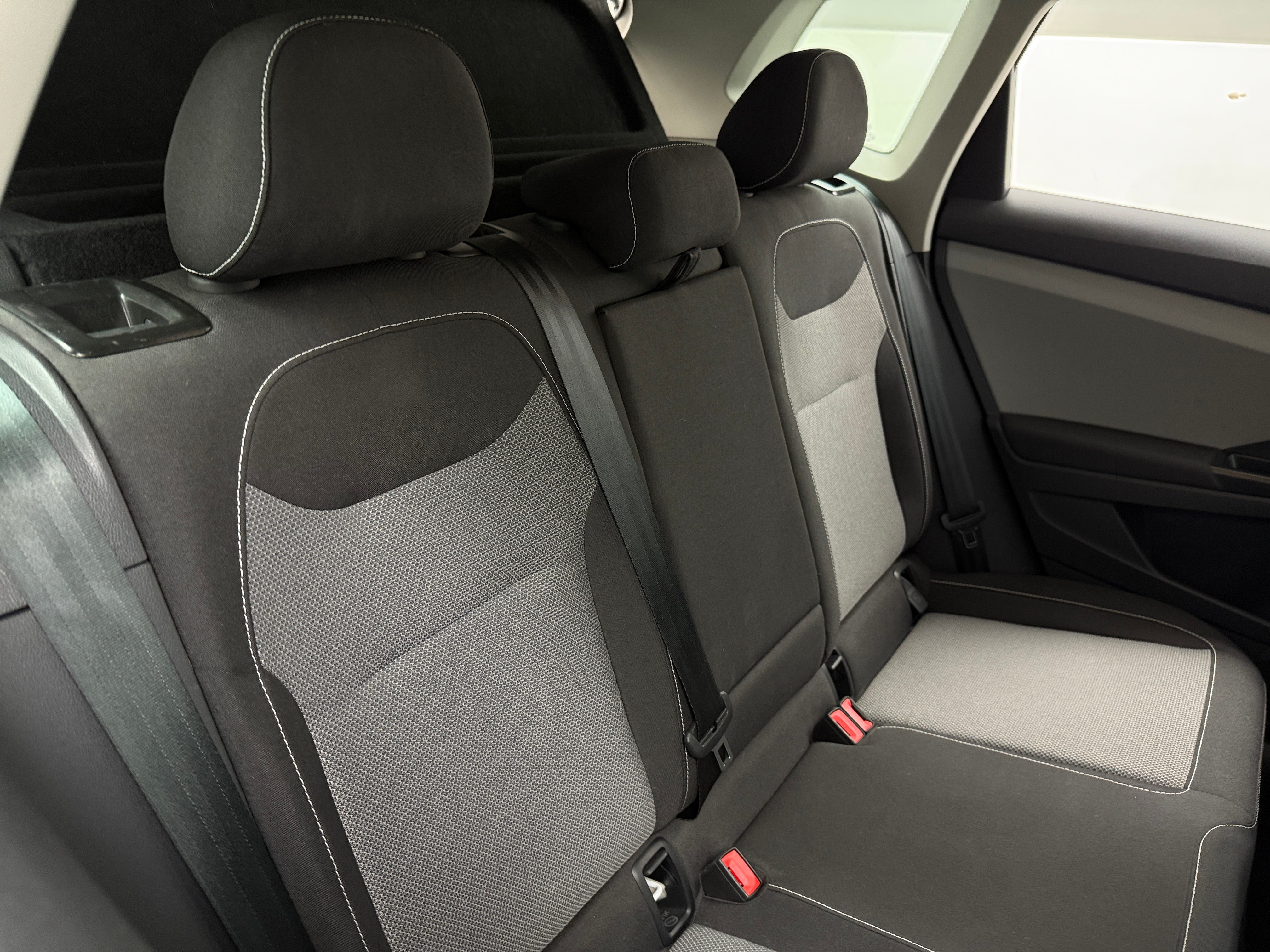 2023 Volkswagen Taos