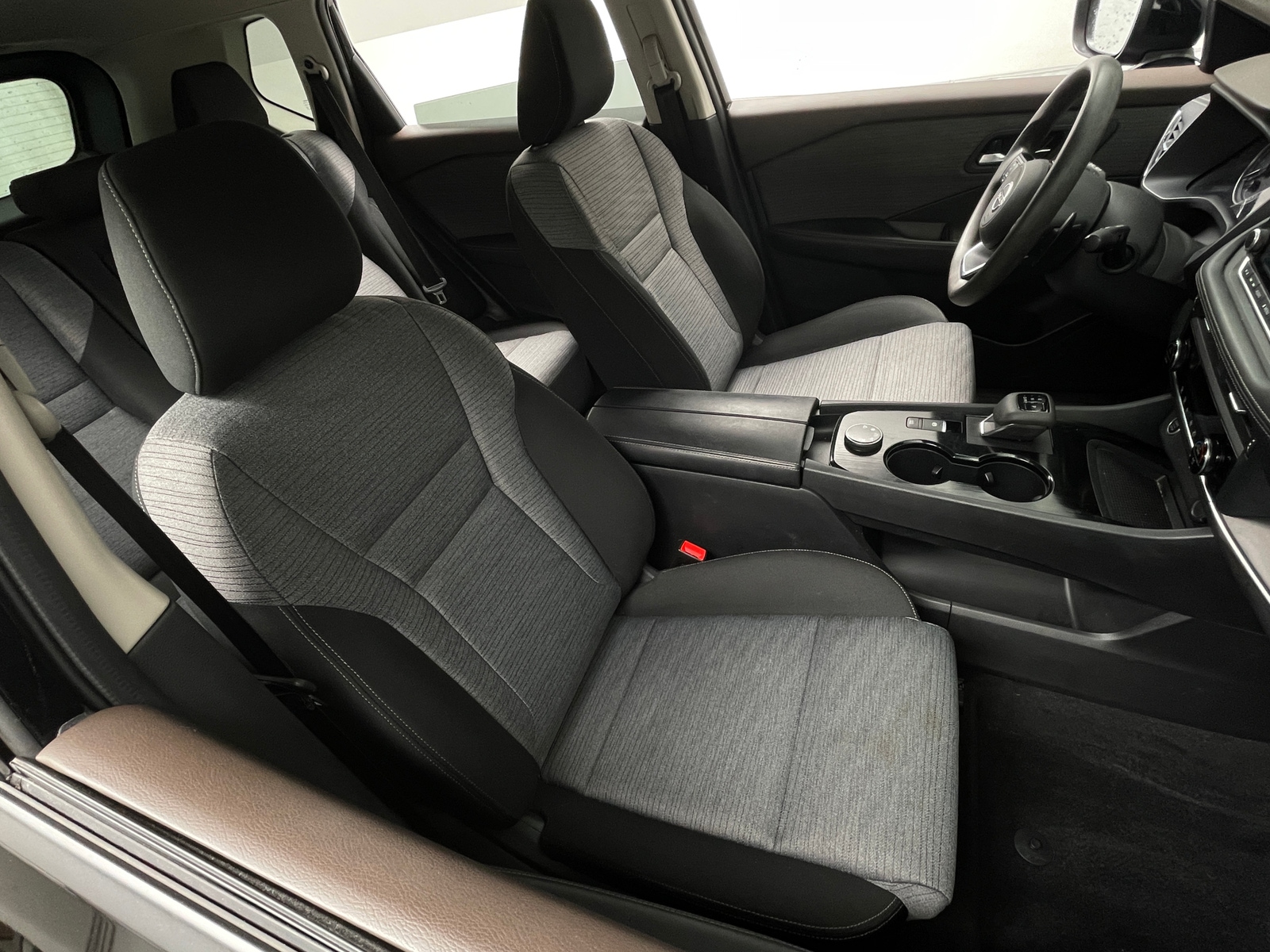 Thumbnail: 2023 Nissan Rogue - 2