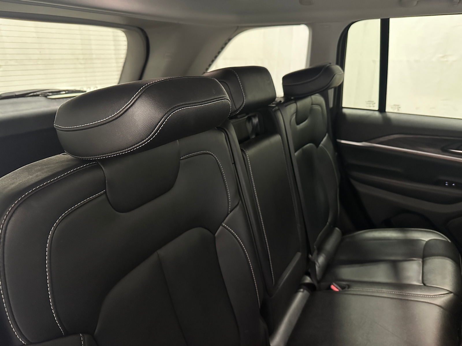 Thumbnail: 2023 Jeep Grand Cherokee - 5