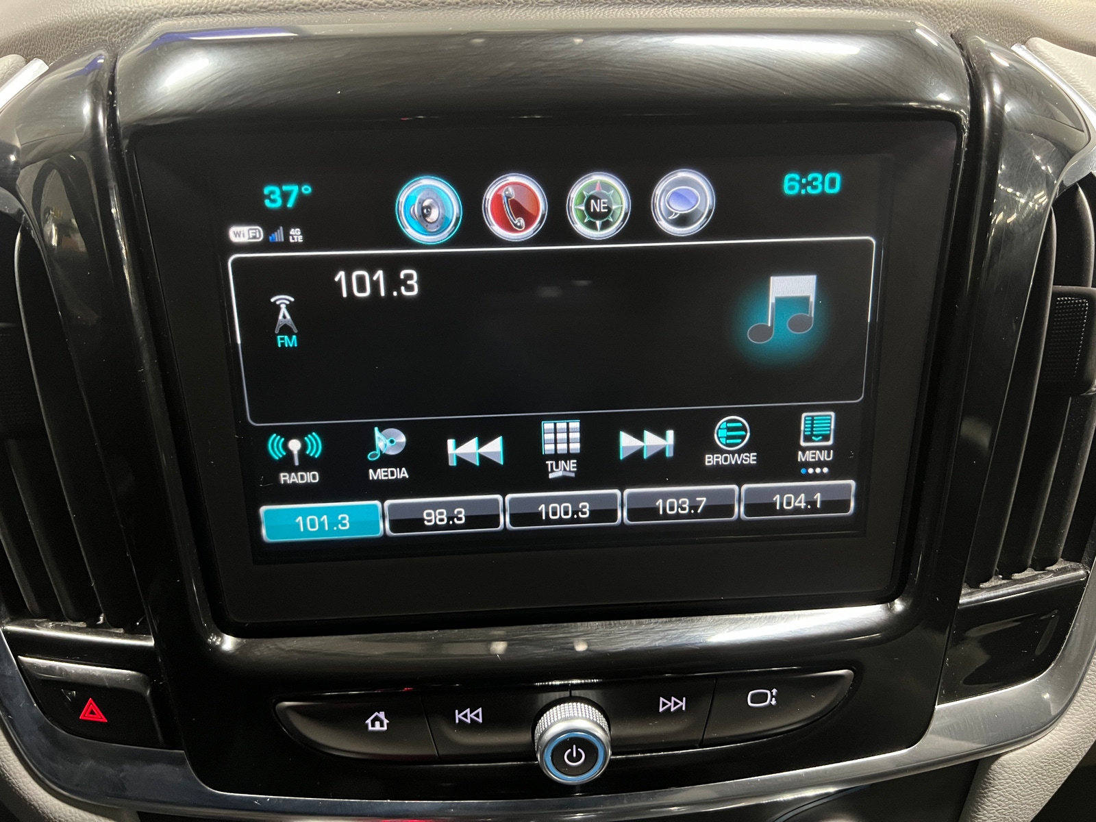 Thumbnail: 2019 Chevrolet Traverse - 4