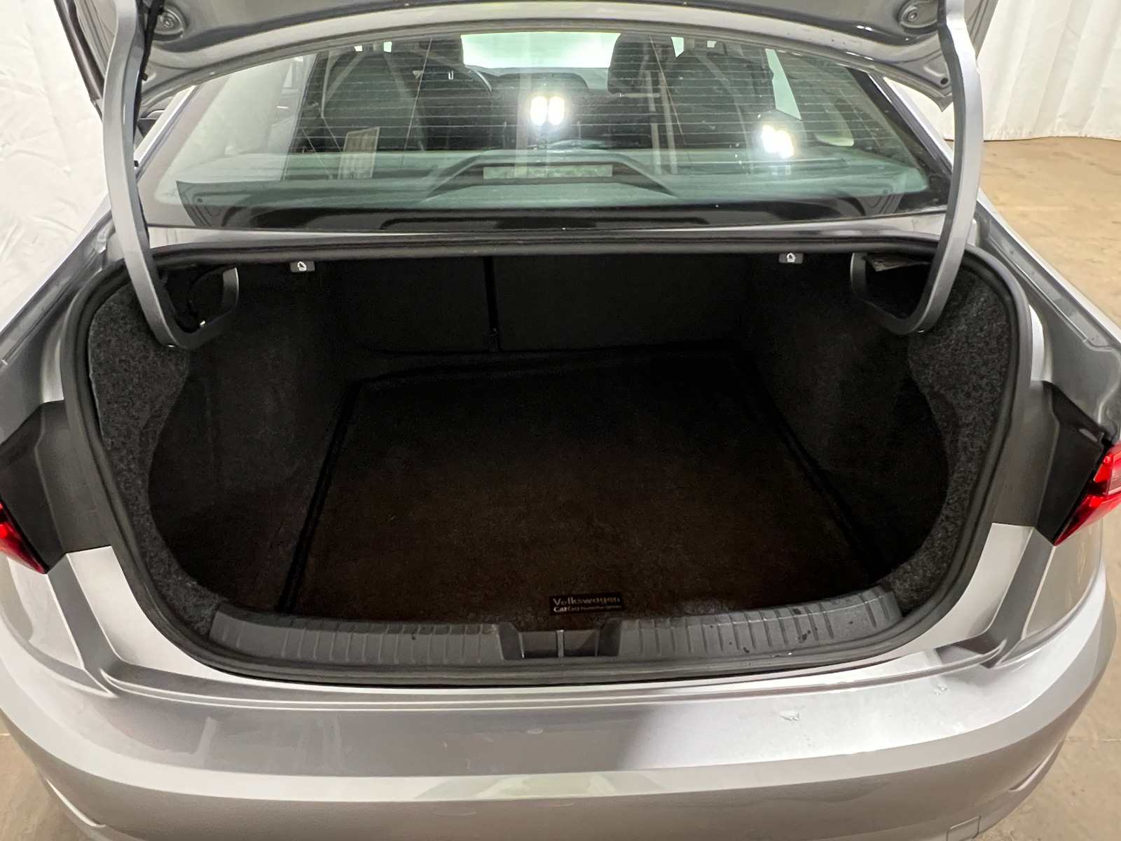 Thumbnail: 2020 Volkswagen Jetta - 7