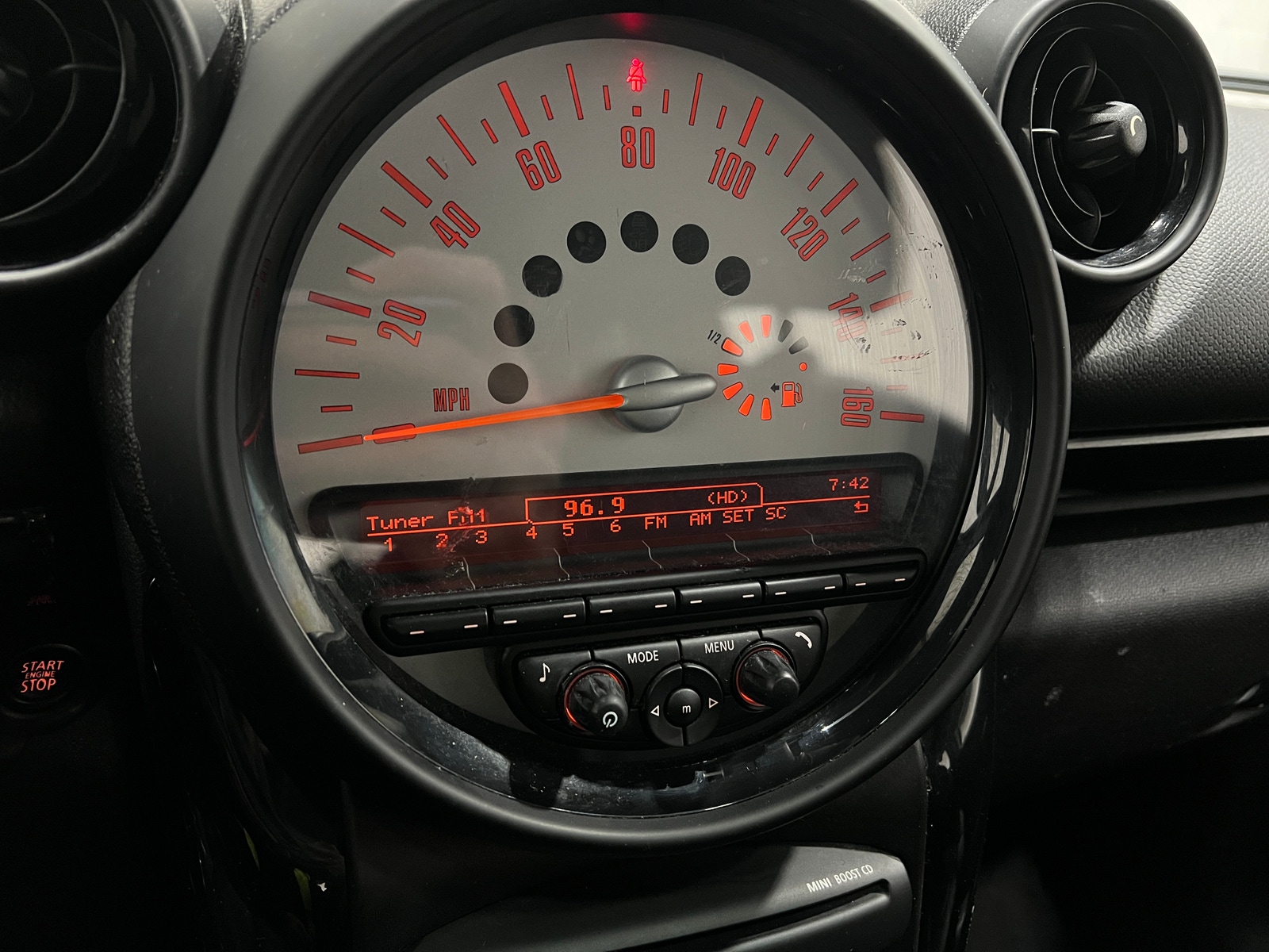 Thumbnail: 2014 MINI Cooper Countryman - 3