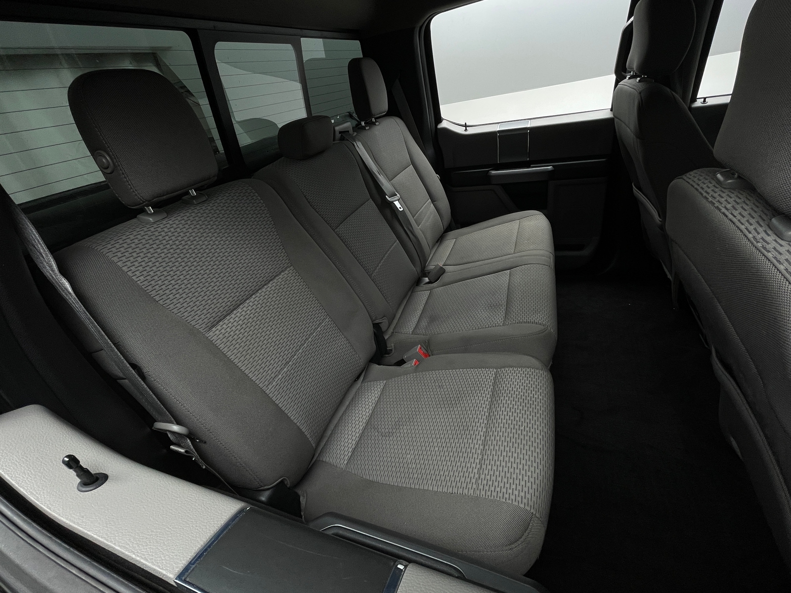 Thumbnail: 2018 Ford Econoline - 6