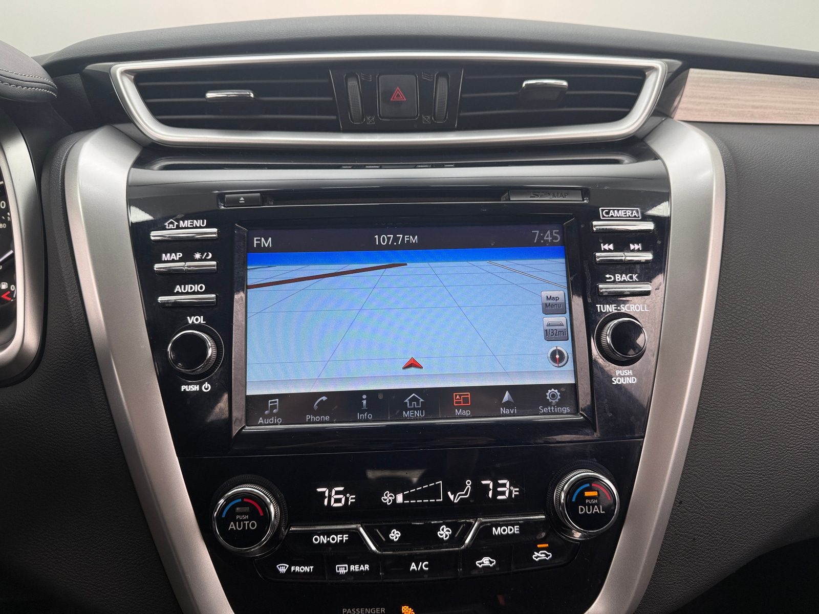 Thumbnail: 2015 Nissan Murano - 4