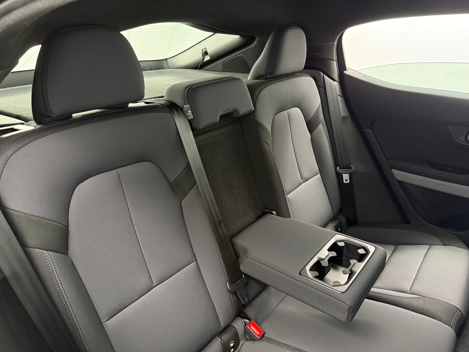 Thumbnail: 2022 Polestar 2 - 6