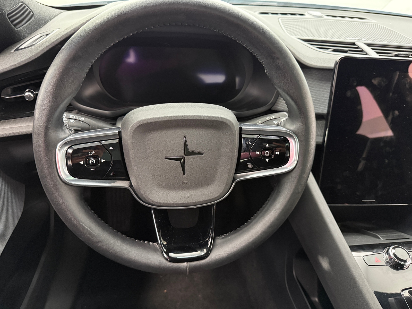 Thumbnail: 2022 Polestar 2 - 5