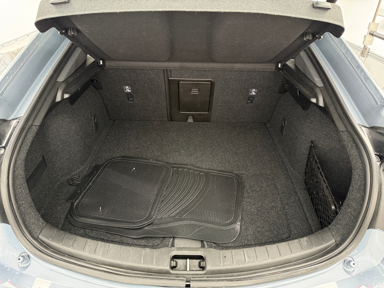 Thumbnail: 2022 Polestar 2 - 7