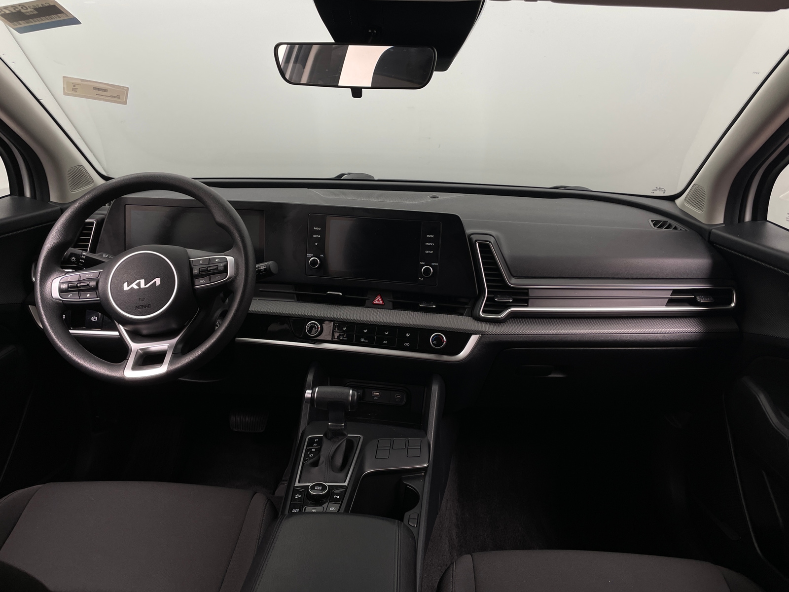 Thumbnail: 2024 Kia Sportage - 3