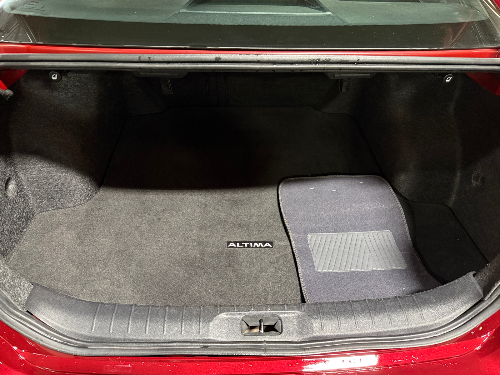 Thumbnail: 2025 Nissan Altima - 7