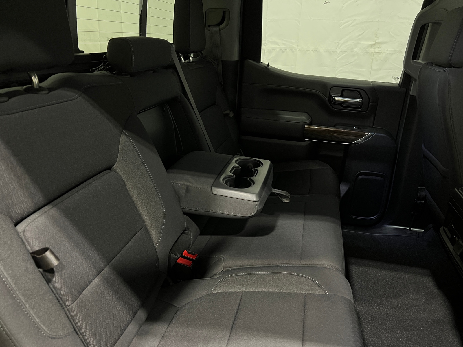 Thumbnail: 2020 Chevrolet Silverado 1500 - 6