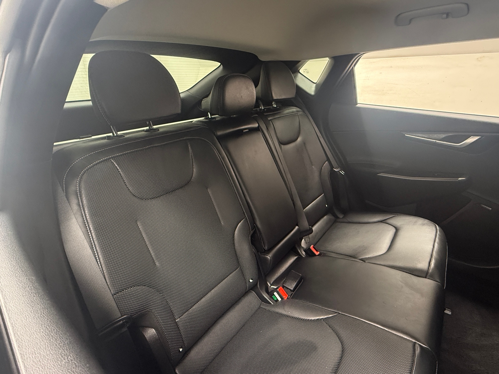 Thumbnail: 2024 Kia EV6 - 6