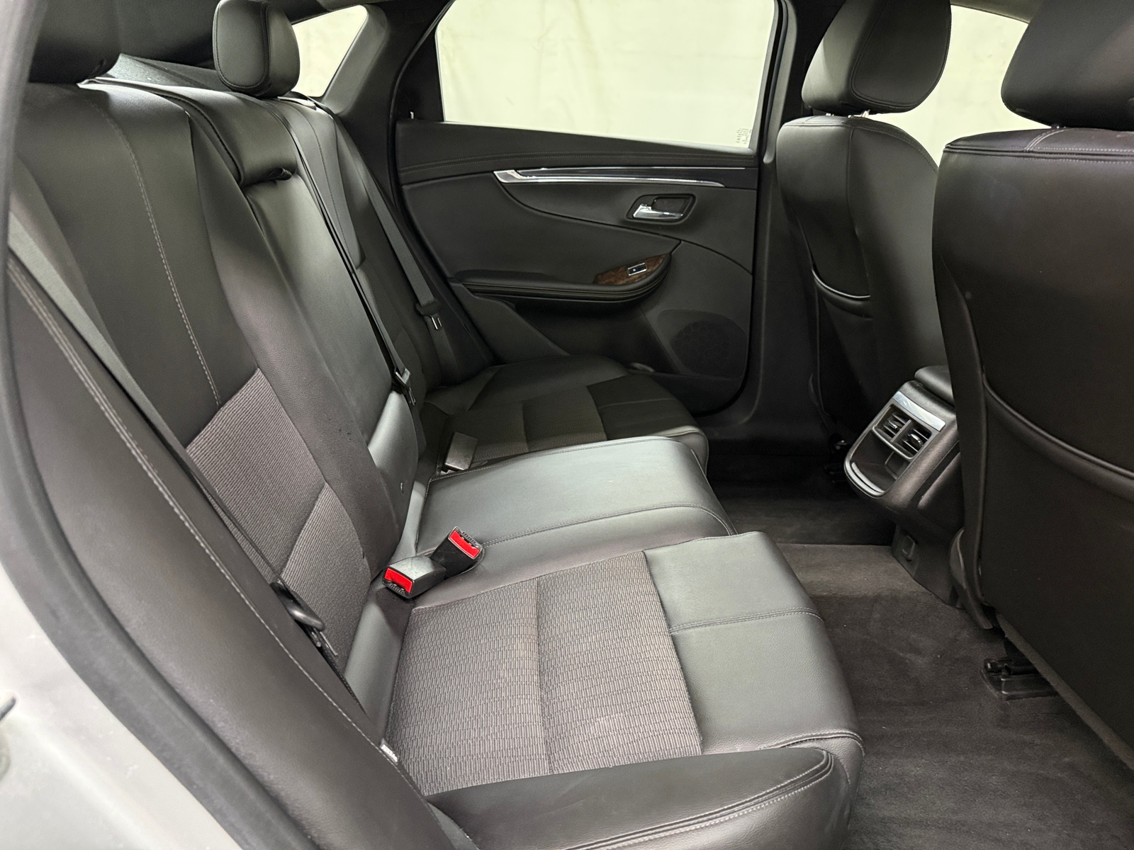 Thumbnail: 2015 Chevrolet Impala - 6