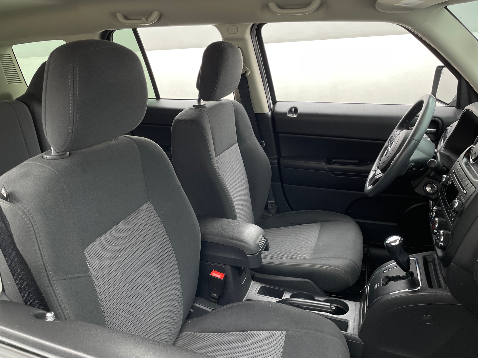 Thumbnail: 2014 Jeep Patriot - 2