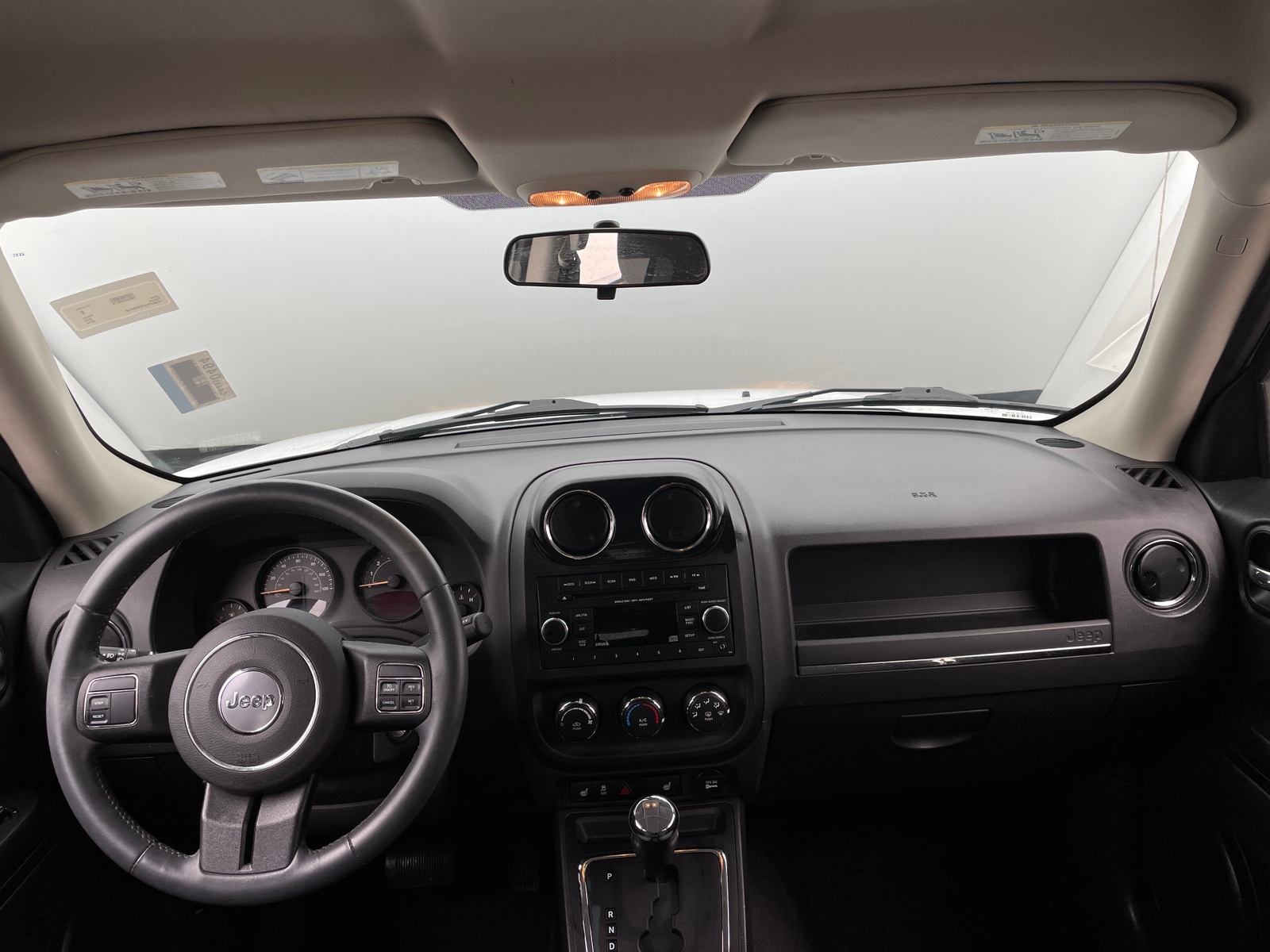 Thumbnail: 2014 Jeep Patriot - 3