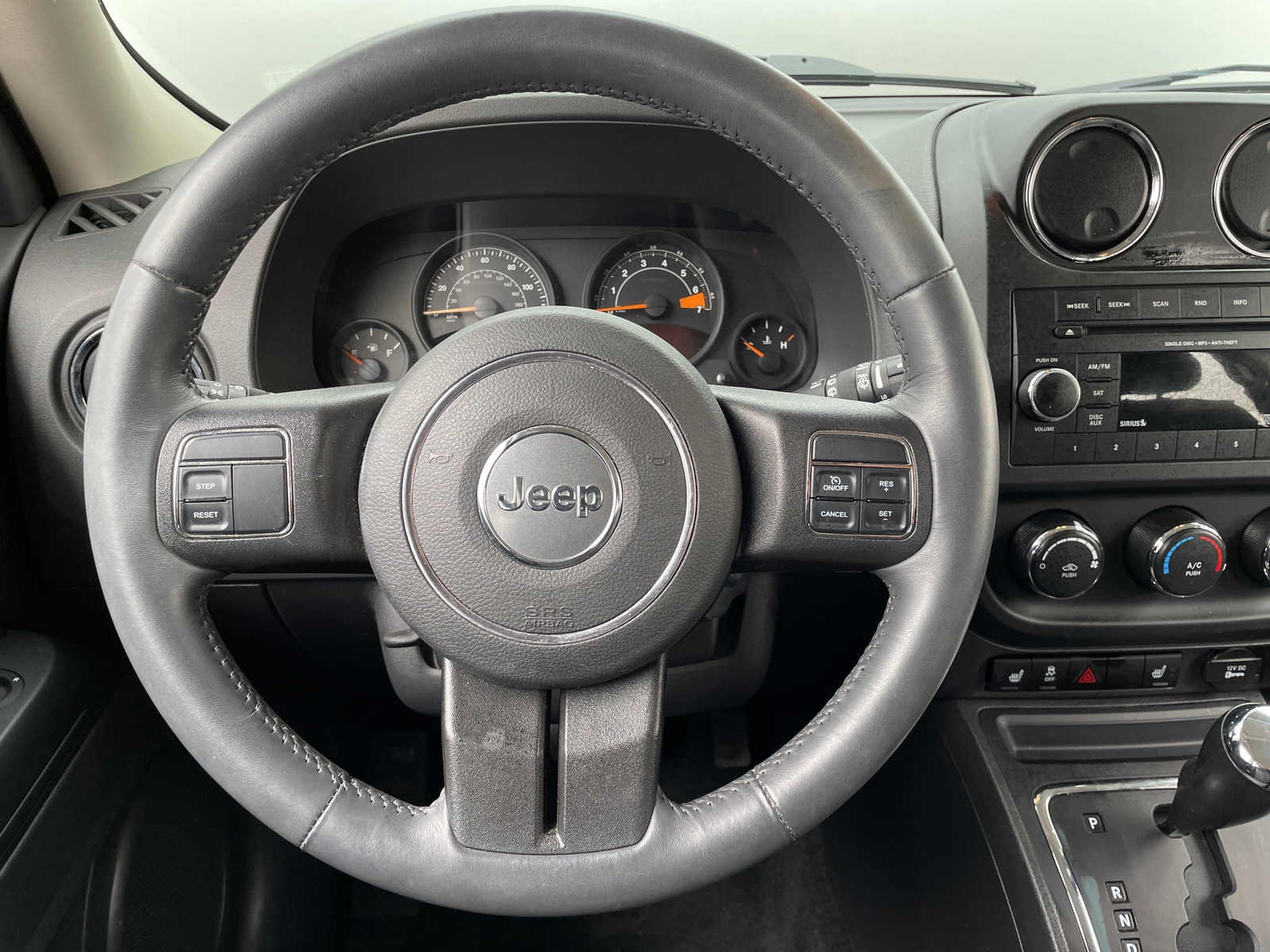 Thumbnail: 2014 Jeep Patriot - 5