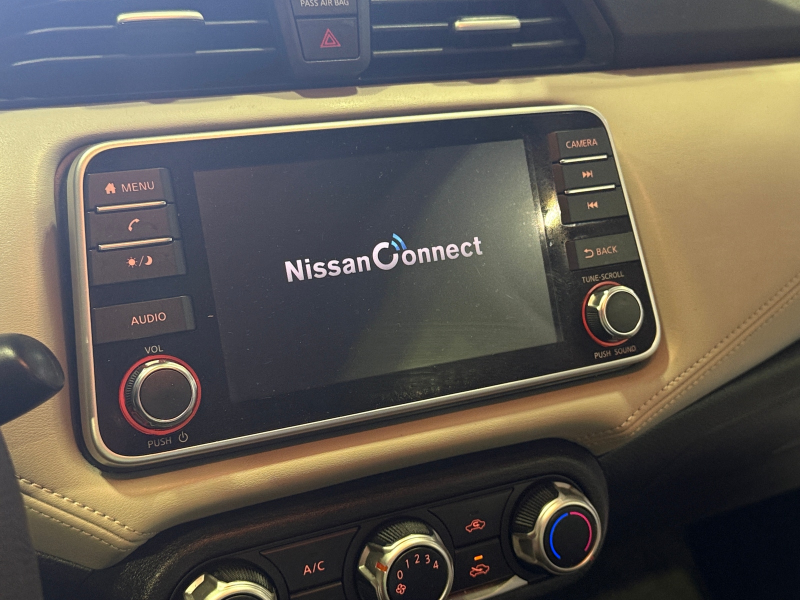 Thumbnail: 2020 Nissan Versa - 4