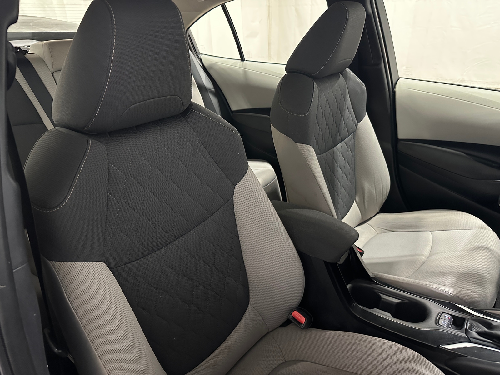 Thumbnail: 2022 Toyota Corolla - 2