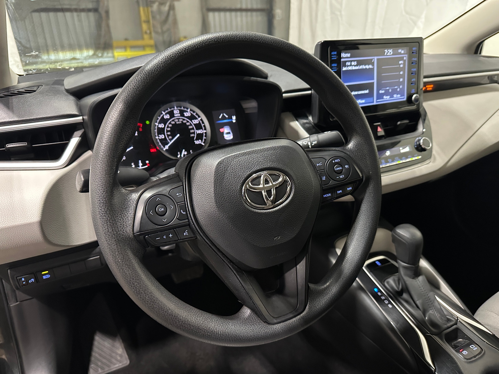 Thumbnail: 2022 Toyota Corolla - 5