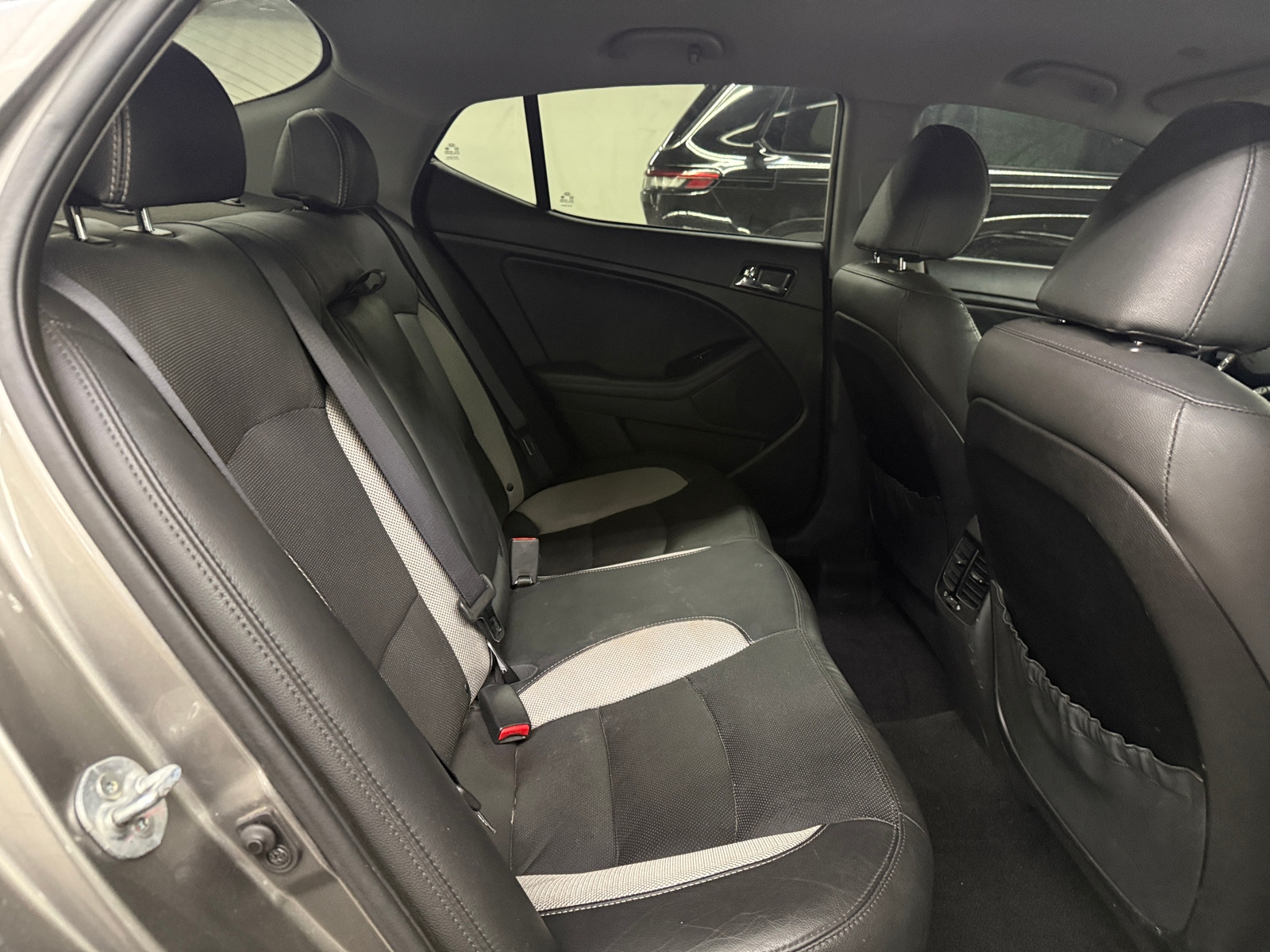 Thumbnail: 2012 Kia Optima - 5