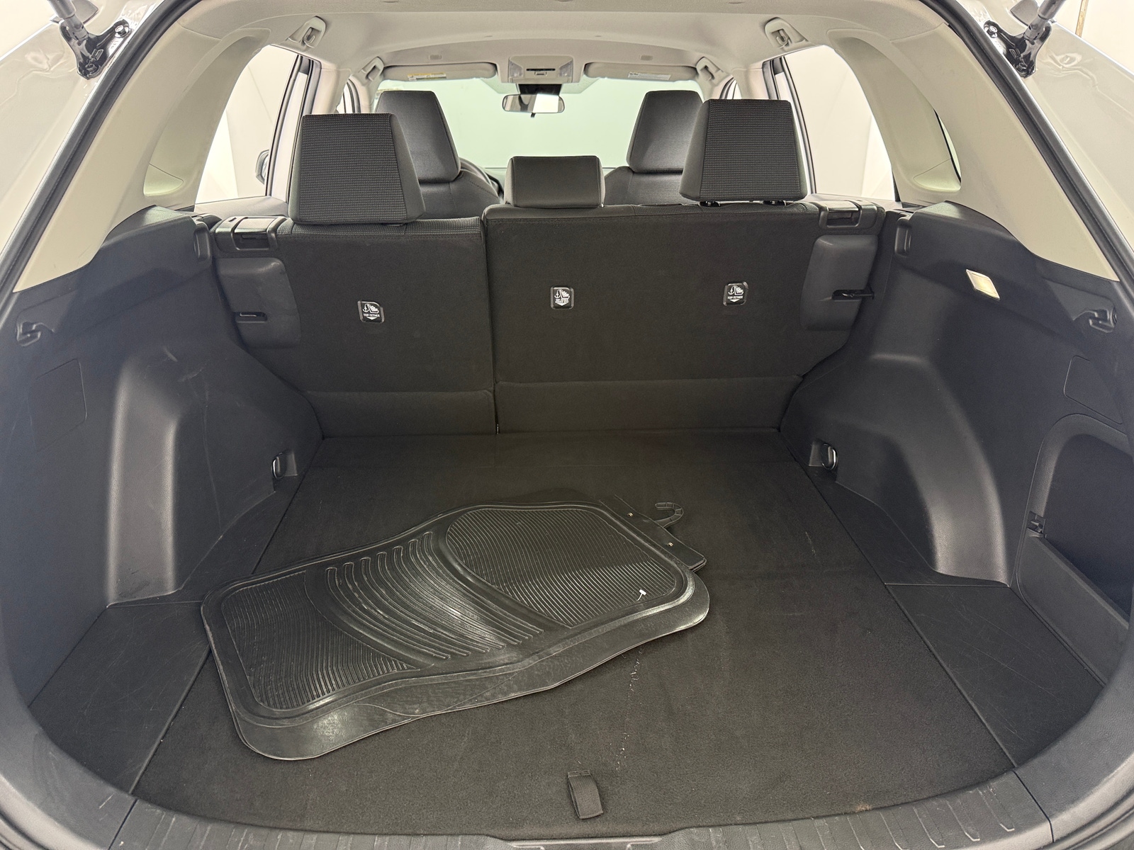 Thumbnail: 2025 Toyota RAV4 - 7