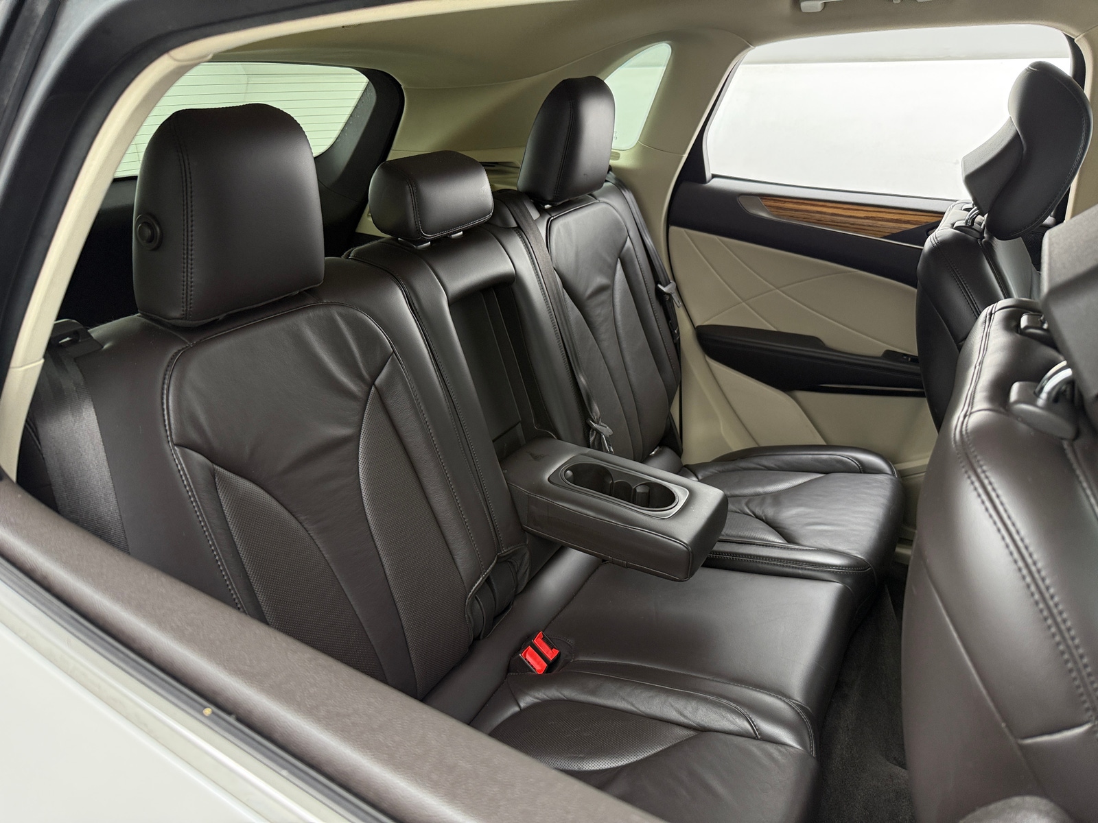 Thumbnail: 2016 Lincoln MKC - 5