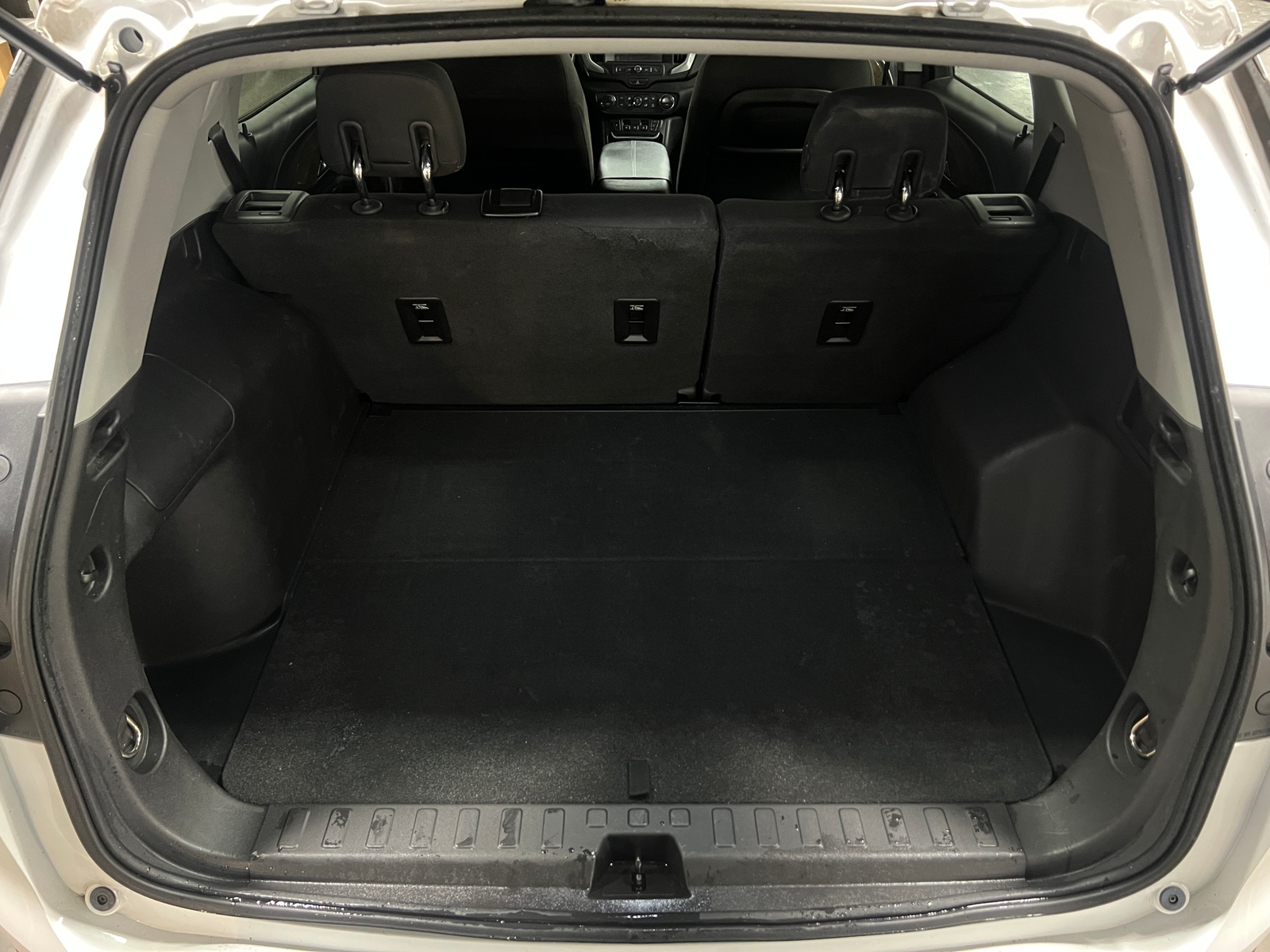 Thumbnail: 2018 GMC Terrain - 7