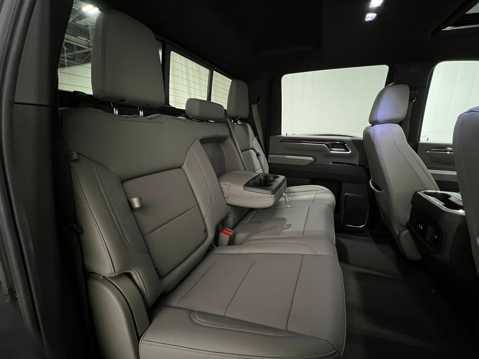 Thumbnail: 2024 Chevrolet Silverado 3500 - 5